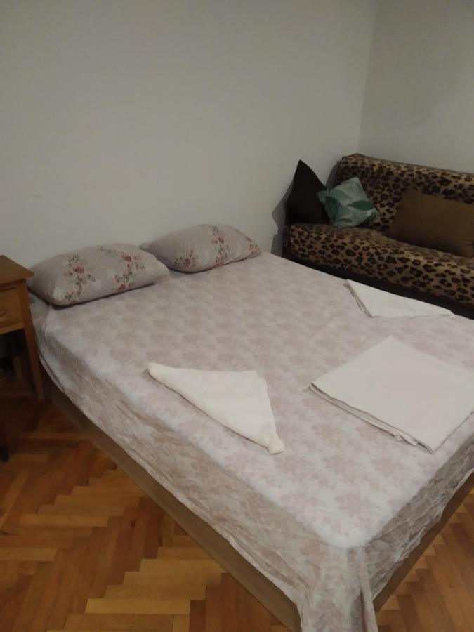 27 Юли 3 Бюджет Appartement Varna Buitenkant foto