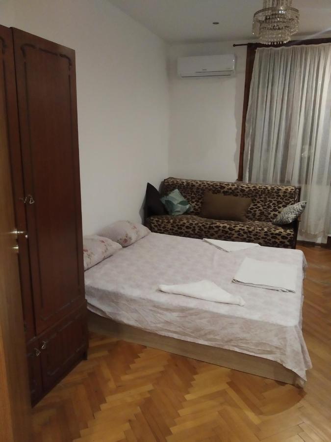 27 Юли 3 Бюджет Appartement Varna Buitenkant foto